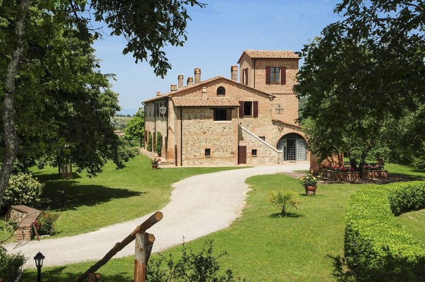 Villa in Cetona, Italy