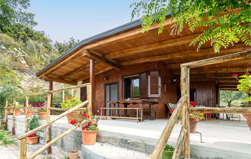 Villa in Ascea, Italy