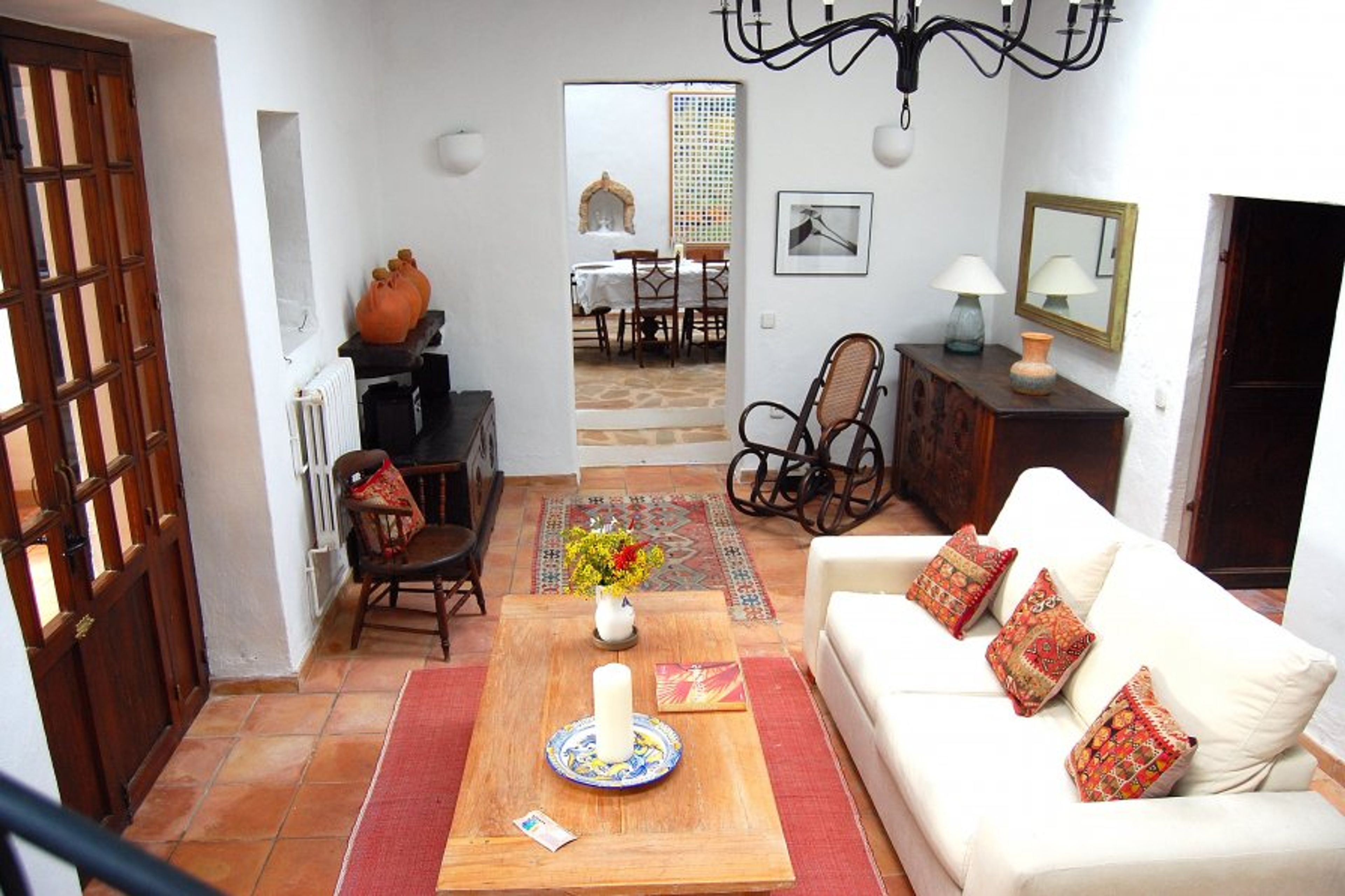 living room, leading into dining room