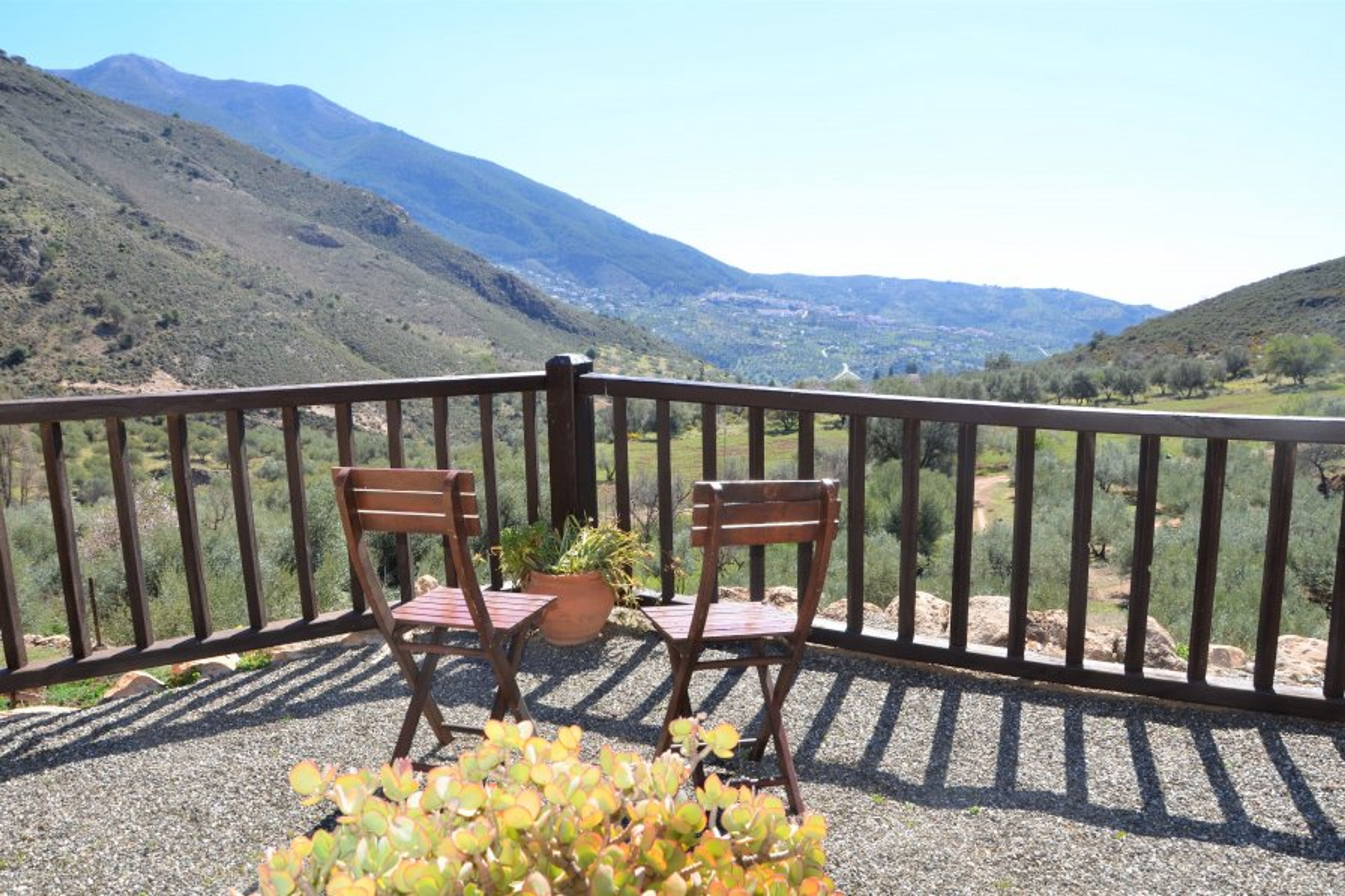 The view over the valley makes our guests happy and relaxed.