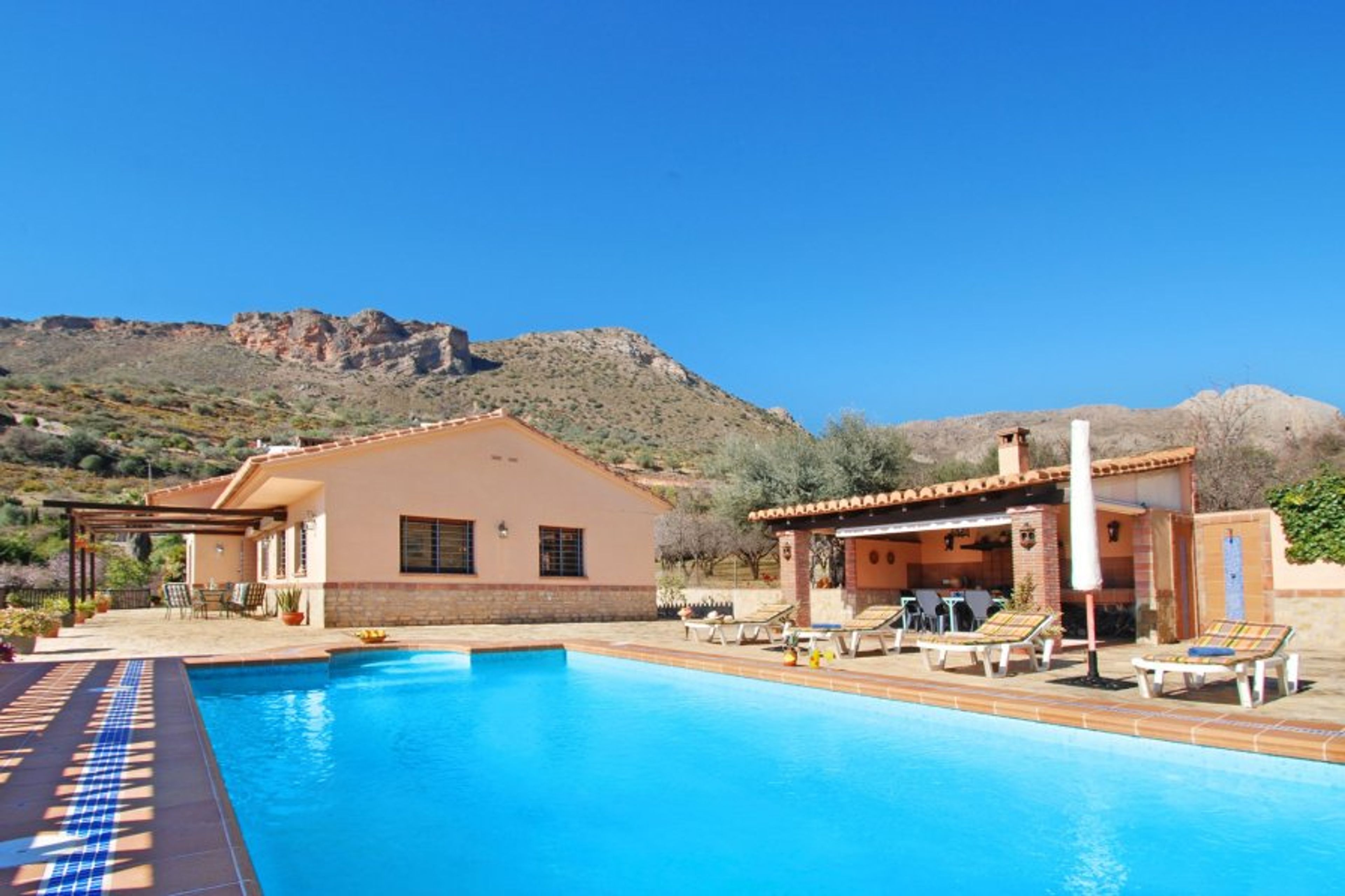 Villa Lucero welcomes you for a wonderfully relaxing holiday.