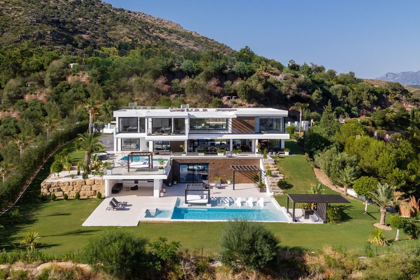 Villa in Benahavís, Spain