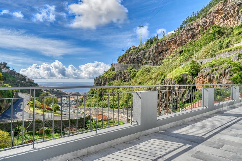 Villa in Santa Luzia (Funchal), Madeira