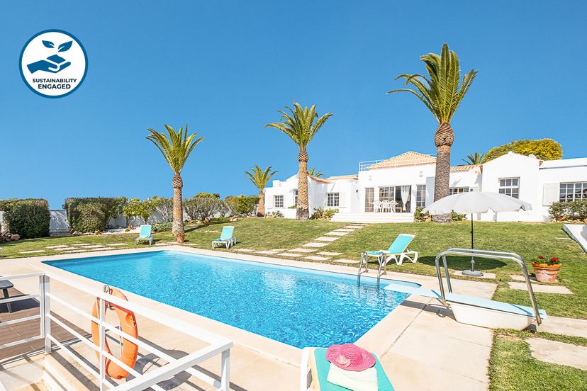 Villa in Galé, Algarve