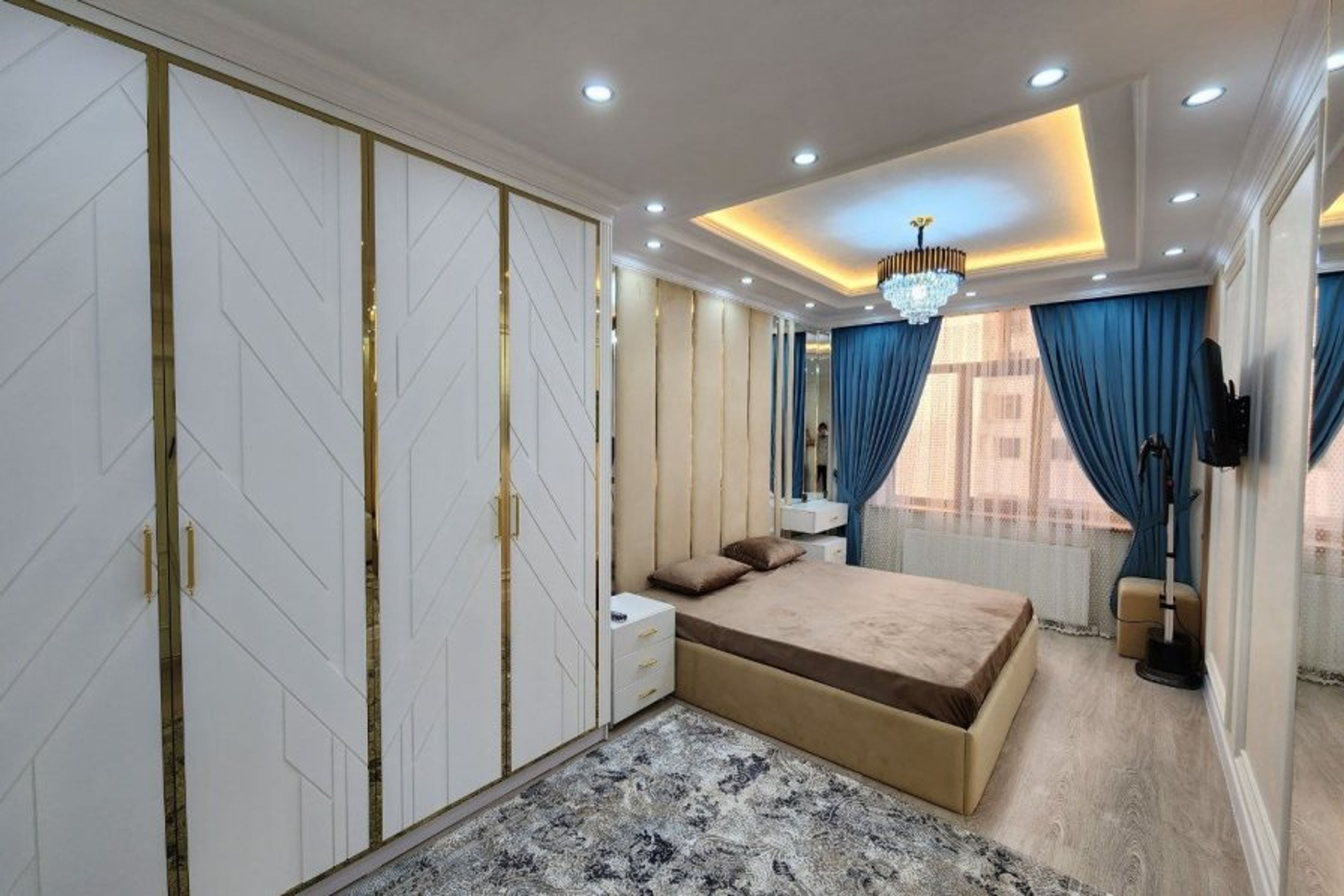Bedroom 1. King size bed