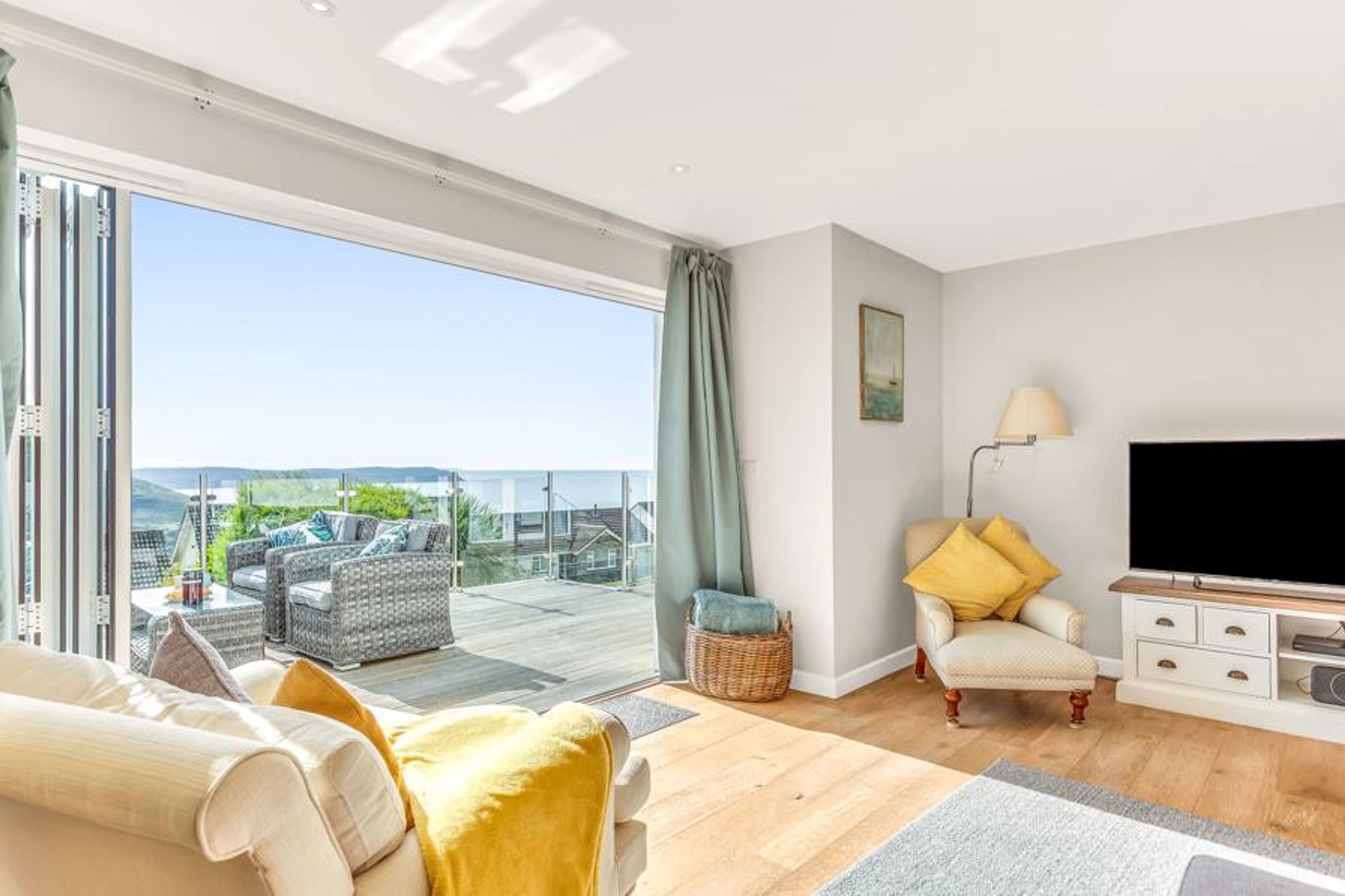 Number 53 Living Room Sea View