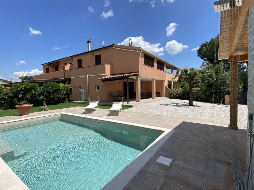 Villa in Cecina, Italy