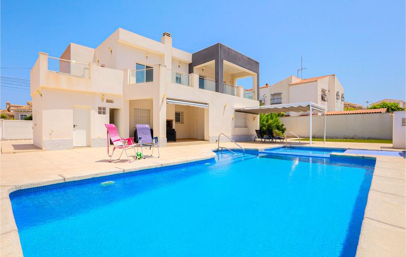 Villa in Spain, El Chaparral