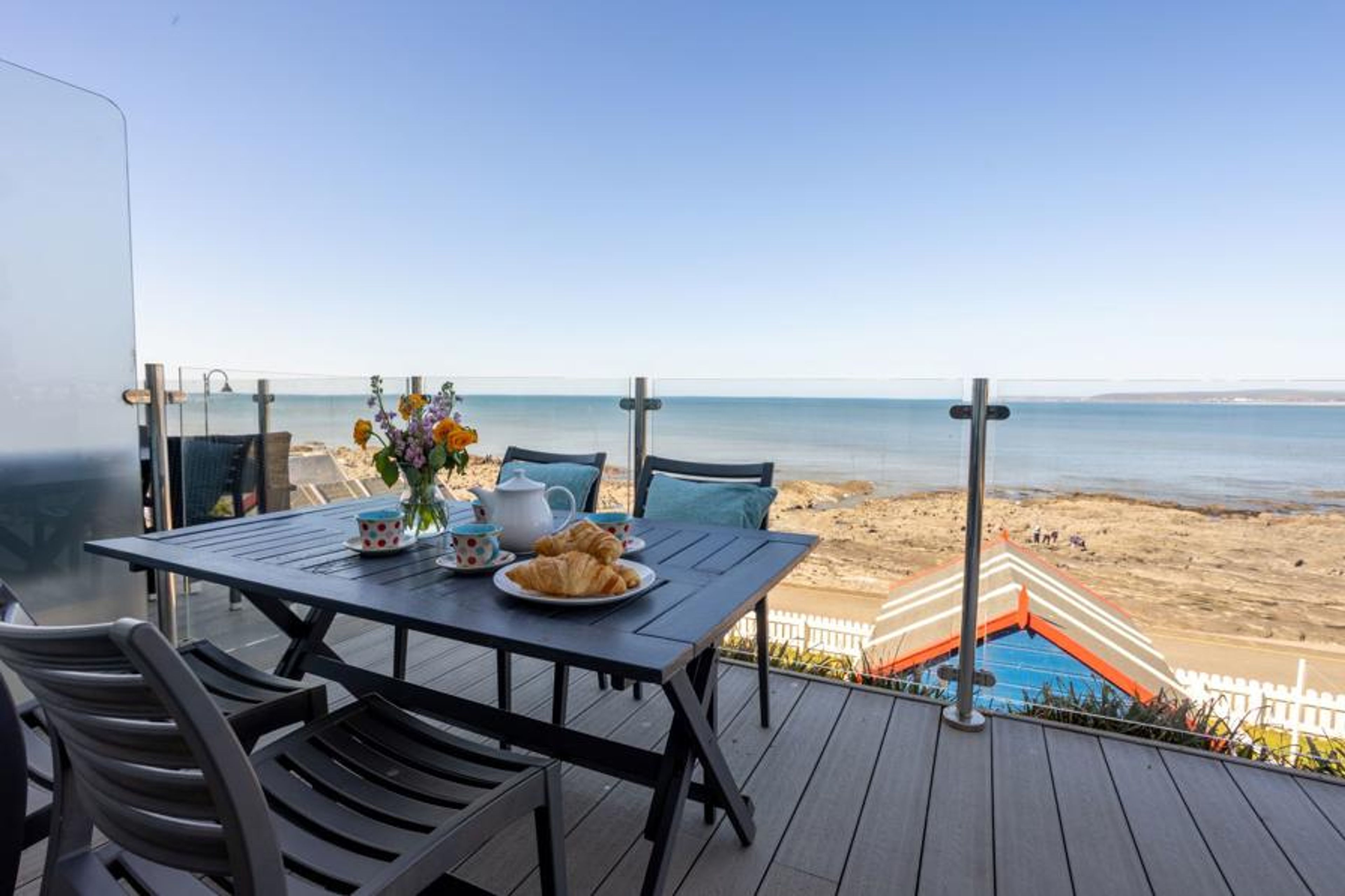 Seafront House 8 Balcony