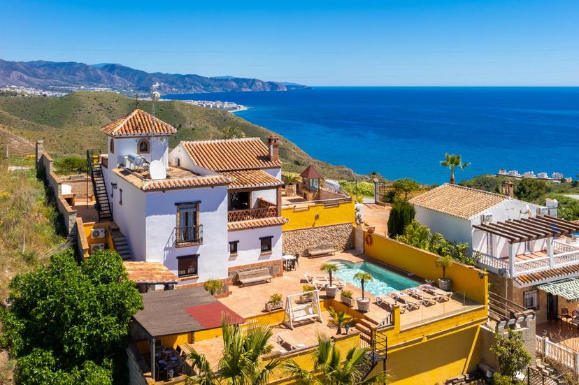 Villa in Spain, Torrox: Beautiful villa with private pool and terrace with sea views