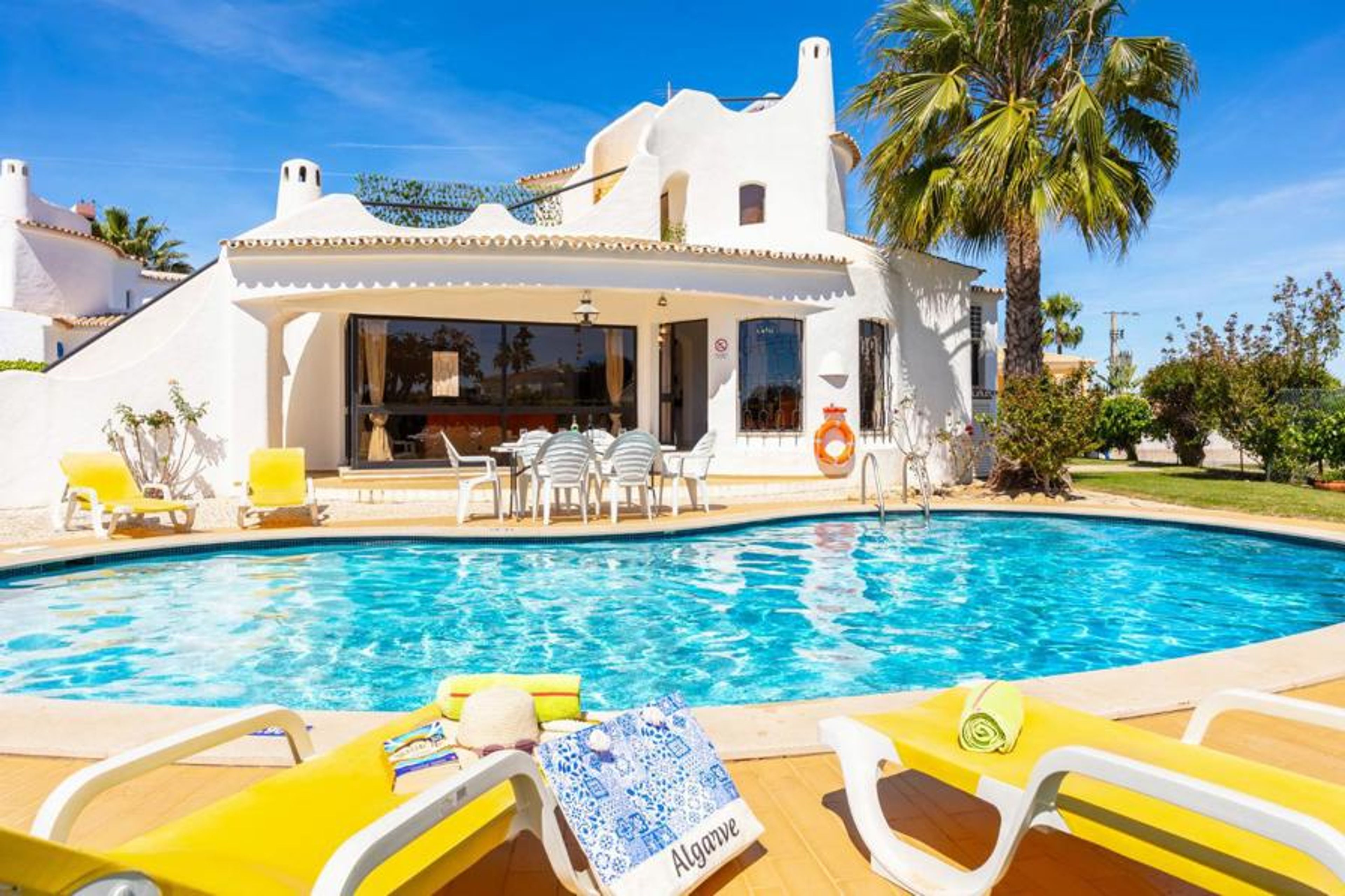 Beautiful villa with private pool and terrace