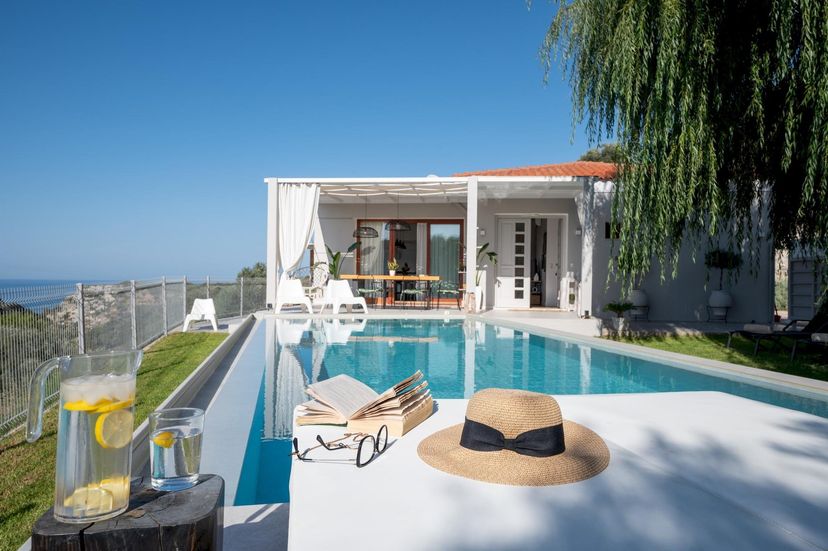 Villa in Greece, Retimno