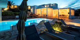Villa with swimming pool in Mykonos, Greece