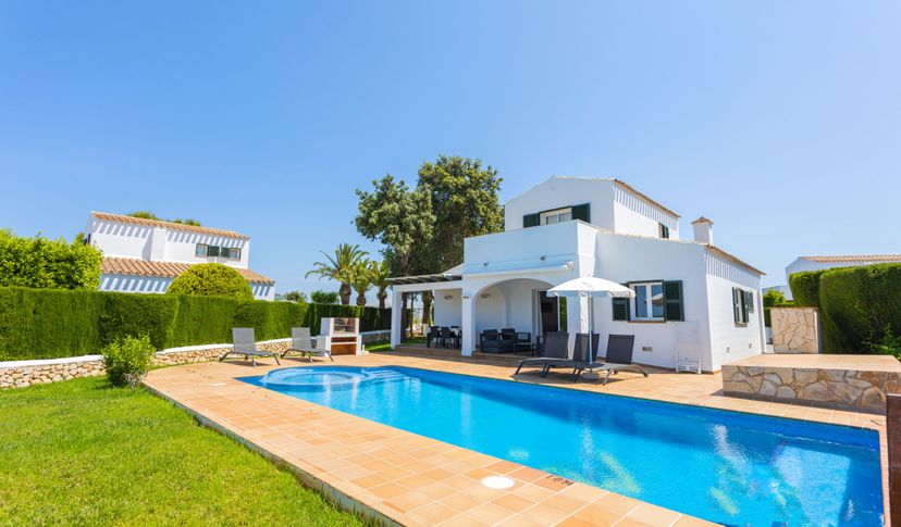 Villas in Menorca | Villa Holidays from £45 | Clickstay
