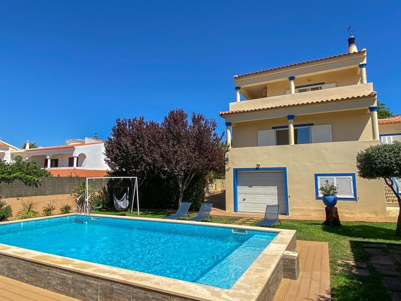 Villa in Ferragudo, Algarve