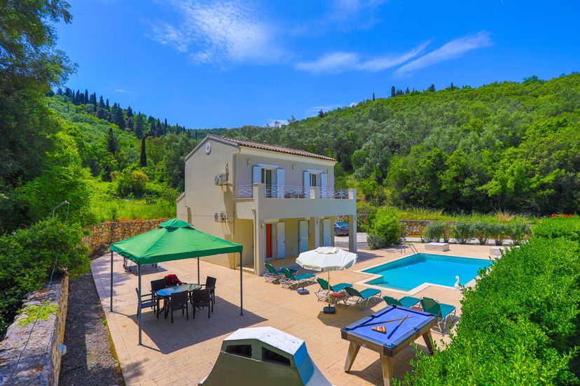 Villa in Agios stefanos (sinies), Corfu