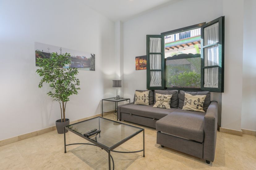 Apartments and houses in Seville from £48 Clickstay