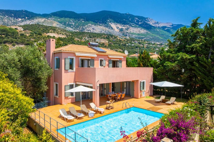 Villa in Greece, Kefalonia: Beautiful villa with private pool and terrace with sea views