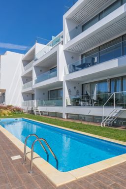 Holiday apartment in Lagos, Algarve,  with shared pool