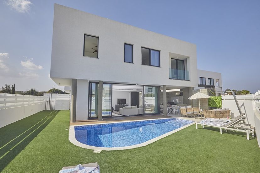 Villa in Pernera, Cyprus
