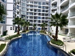 Apartment rental in Chon Buri, Thailand,  with shared pool