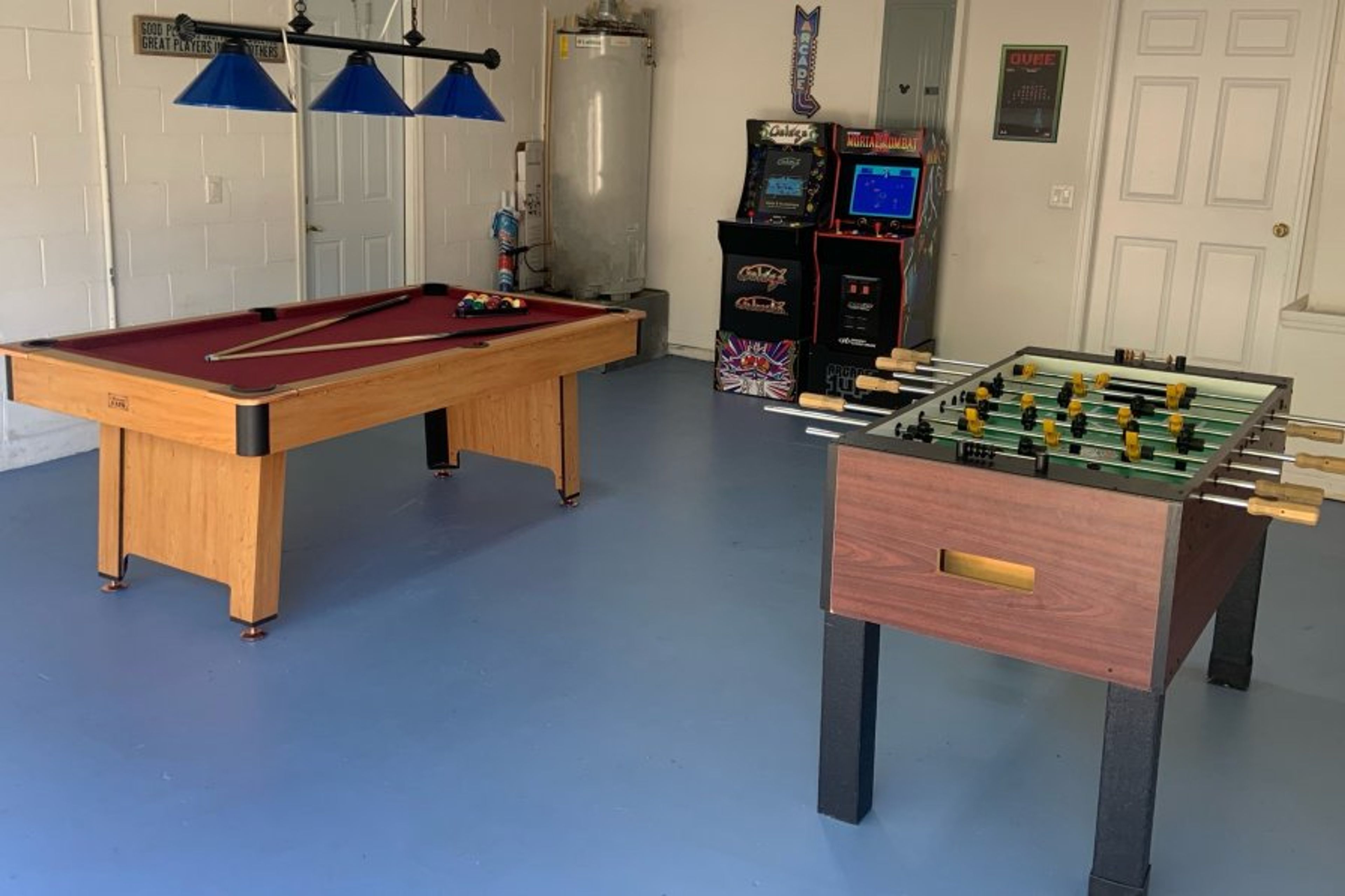 Fun games room, pool table, table football, space invaders arcade game