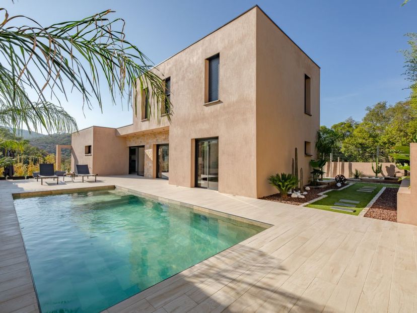Villa in Fréjus, the South of France