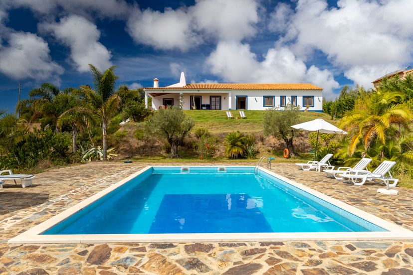 Villa in Săo Teotónio, Portugal