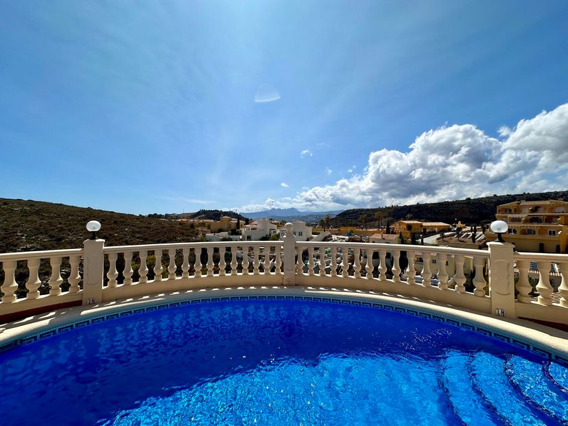 Villa in Cumbre del Sol, Spain