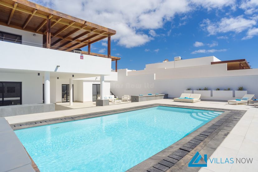 Villa in Puerto Calero, Lanzarote