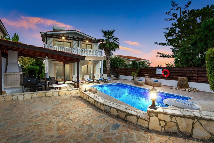 Villa in Peyia, Cyprus