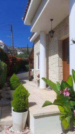 Bungalow rental in Southern Cyprus with private pool
