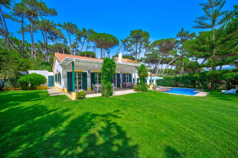 Villa in Portugal, Banzão