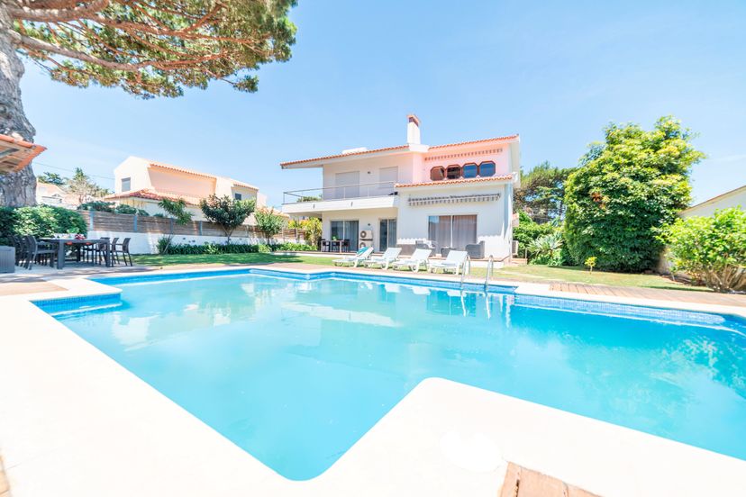 Villa in Portugal, Birre