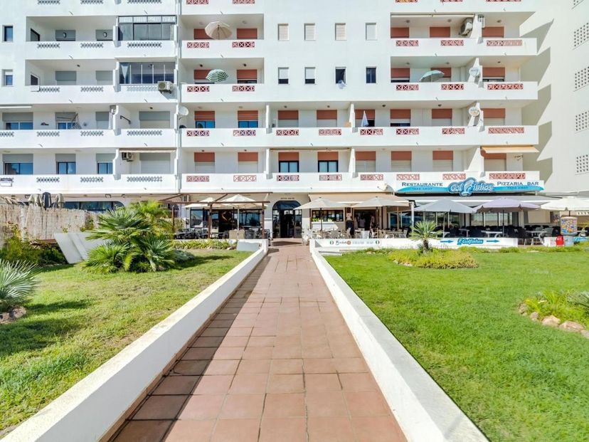 Studio_apartment in Quarteira, Algarve