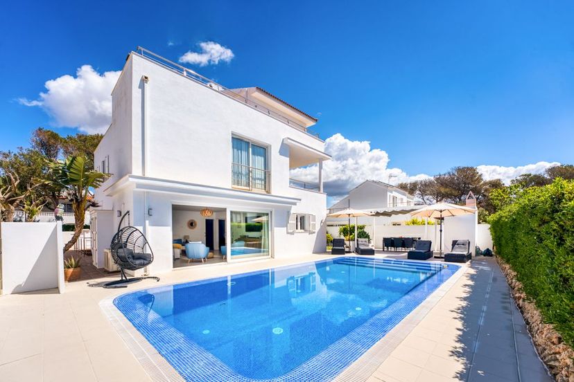 Villa in Cala Blanca, Menorca