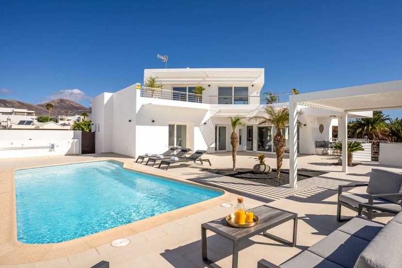 Villa in Puerto Calero, Lanzarote