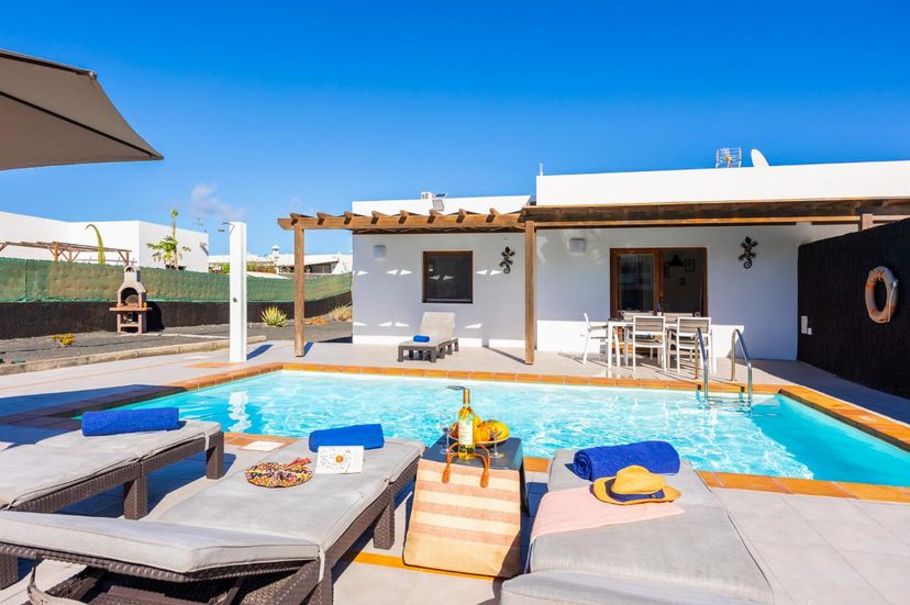 Villa in Montaña Roja, Lanzarote