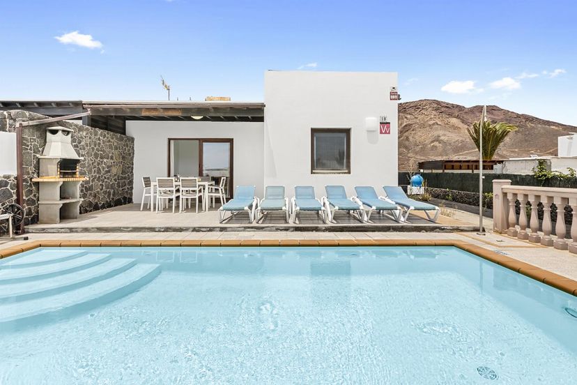 Villa in Montaña Roja, Lanzarote