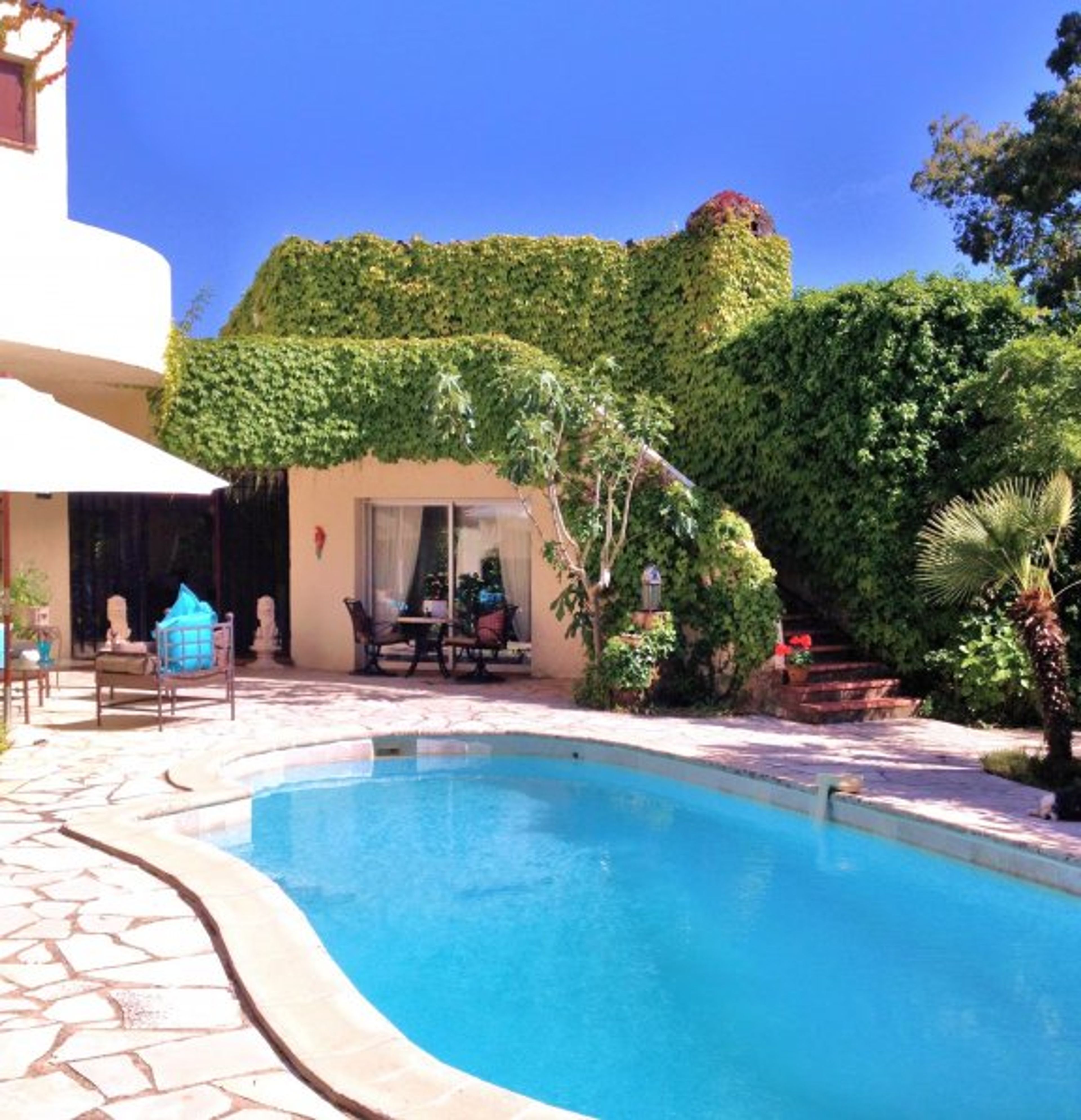 pool entrance to Villa