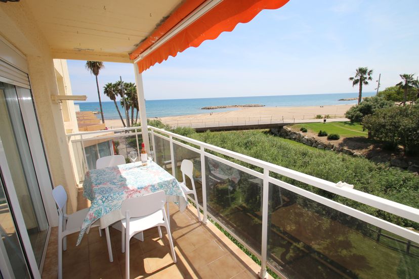 Apartment in Cambrils, Spain