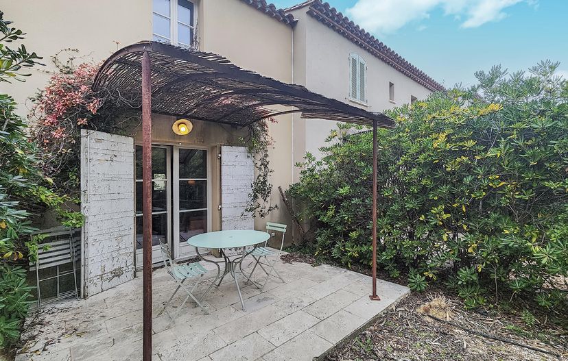 Villa in France, Saint-Laurent-de-la-Cabrerisse
