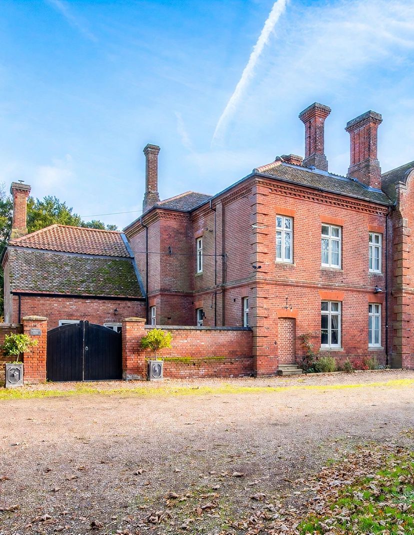 House in United Kingdom, Sustead