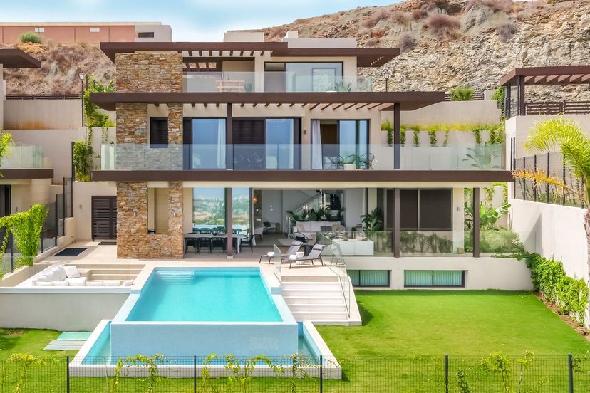 Villa in Benahavís, Spain
