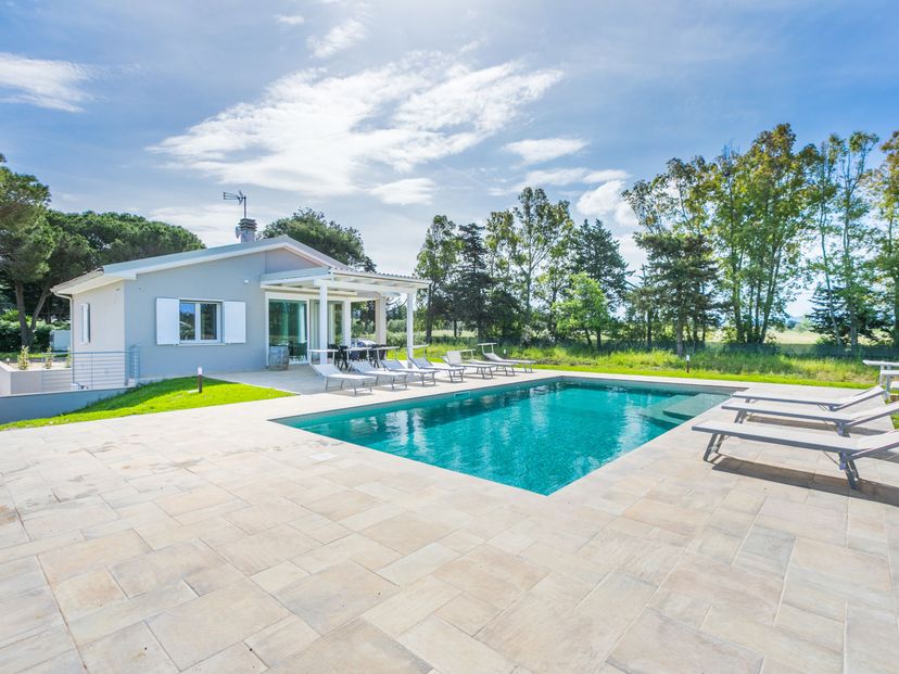 Villa in Cecina, Italy