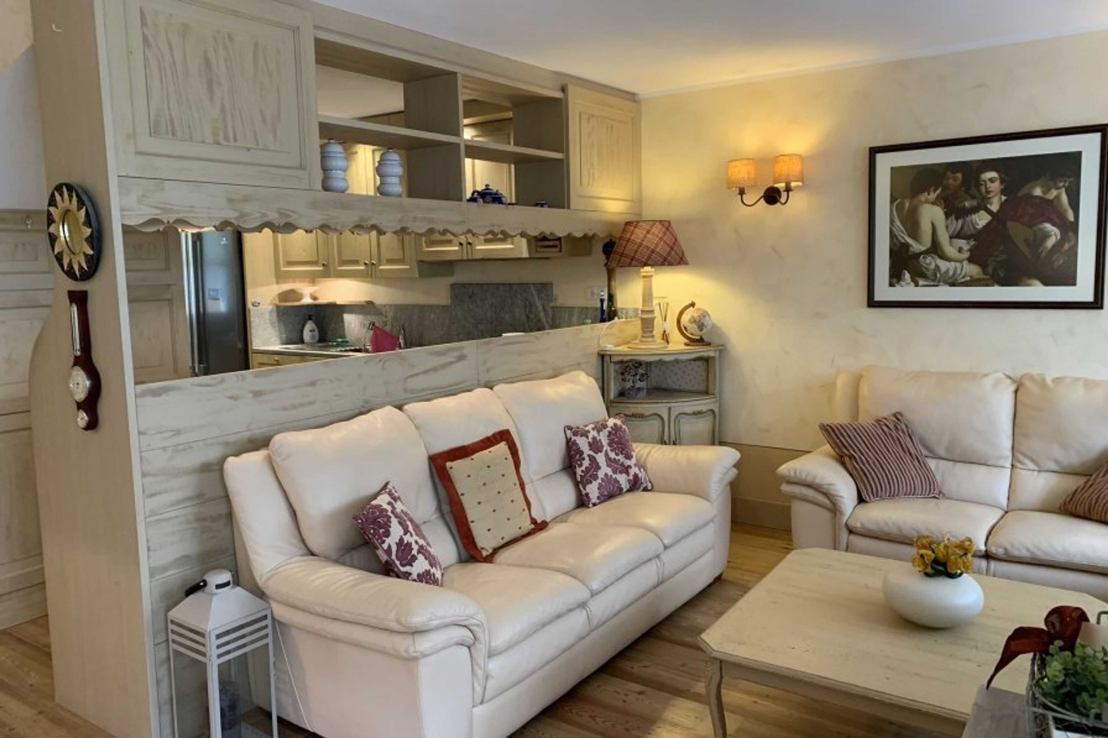 living room with view on the kitchen