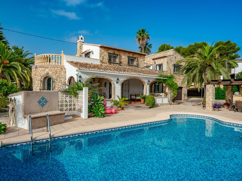 Villa in Tosalet, Spain