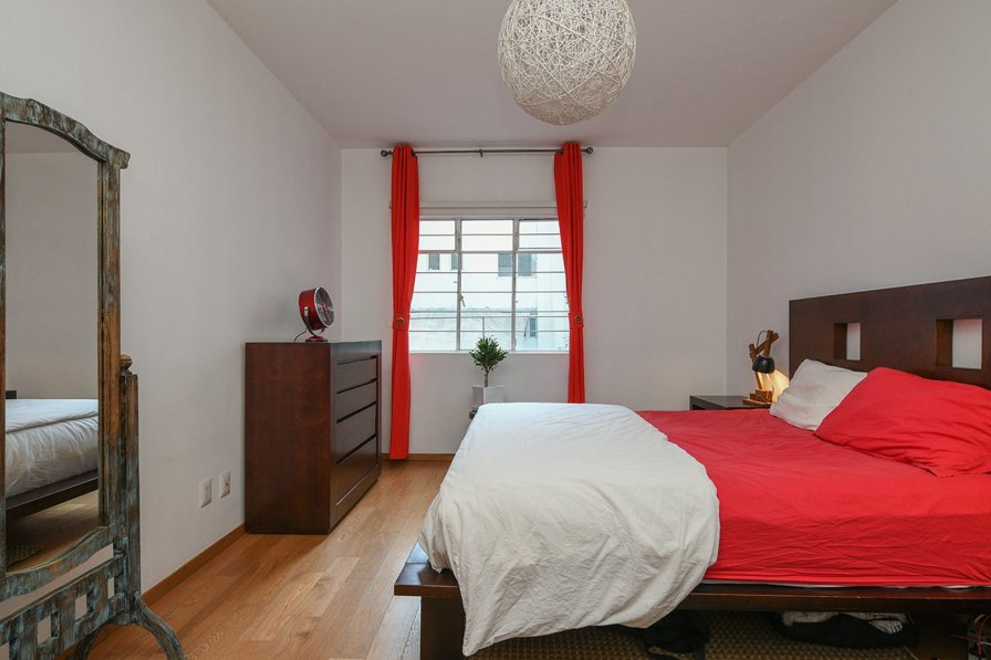 Casa de Chiles: Master bedroom