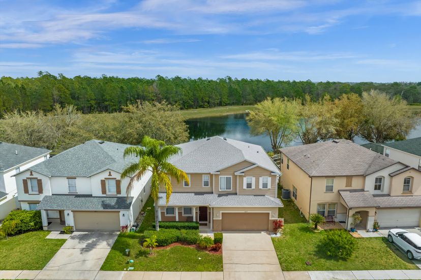 Villa in Sunrise Lakes, Florida