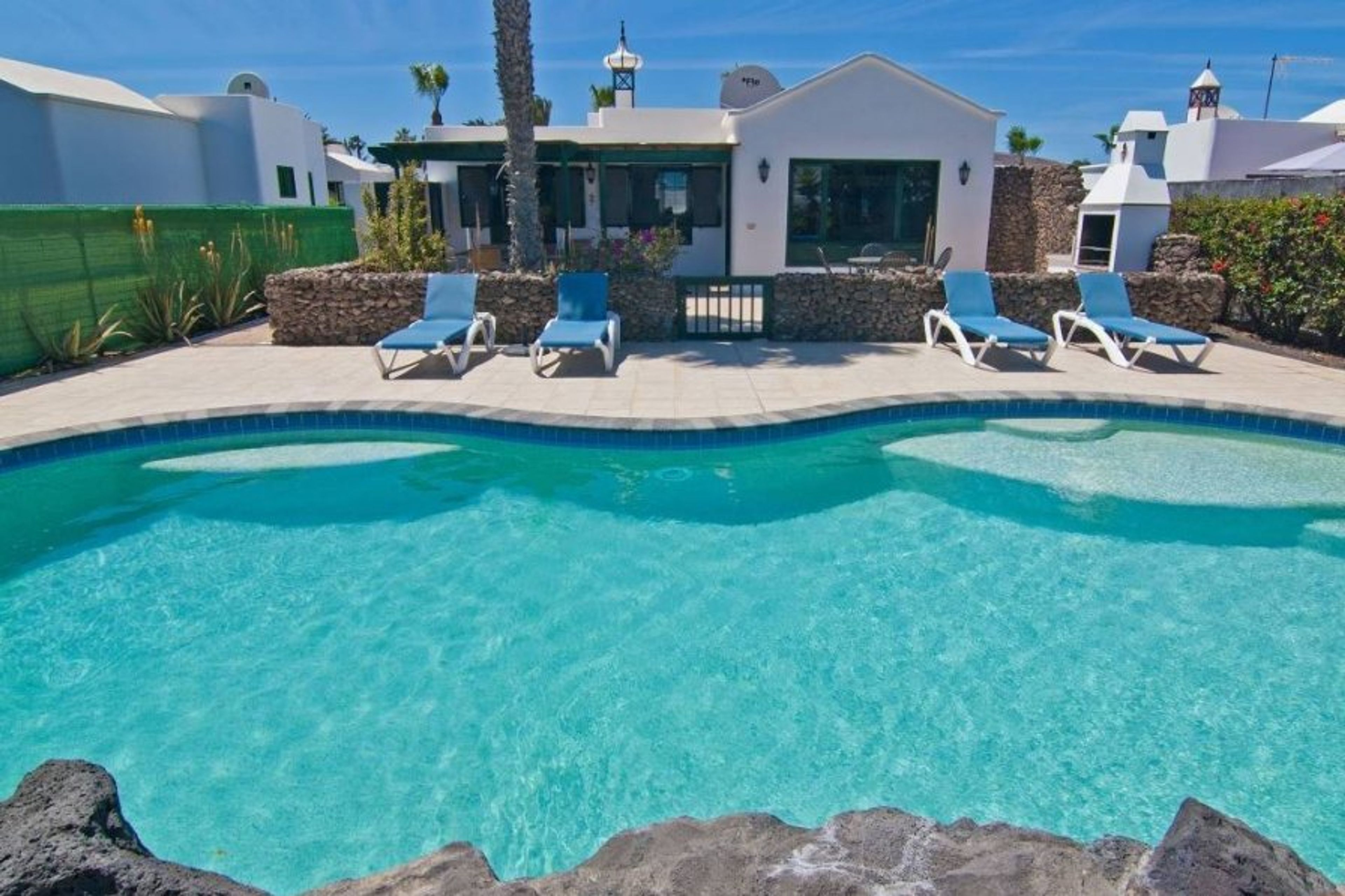 Pool & Terrace